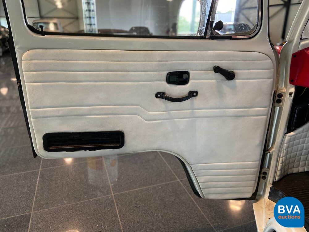 Volkswagen Foodtruck T2 1974, 23-YD-03.