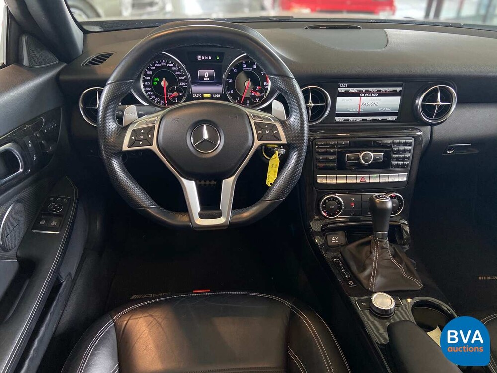 Mercedes-Benz SLK55 AMG 5.5 V8 421pk 2013, TP-585-N