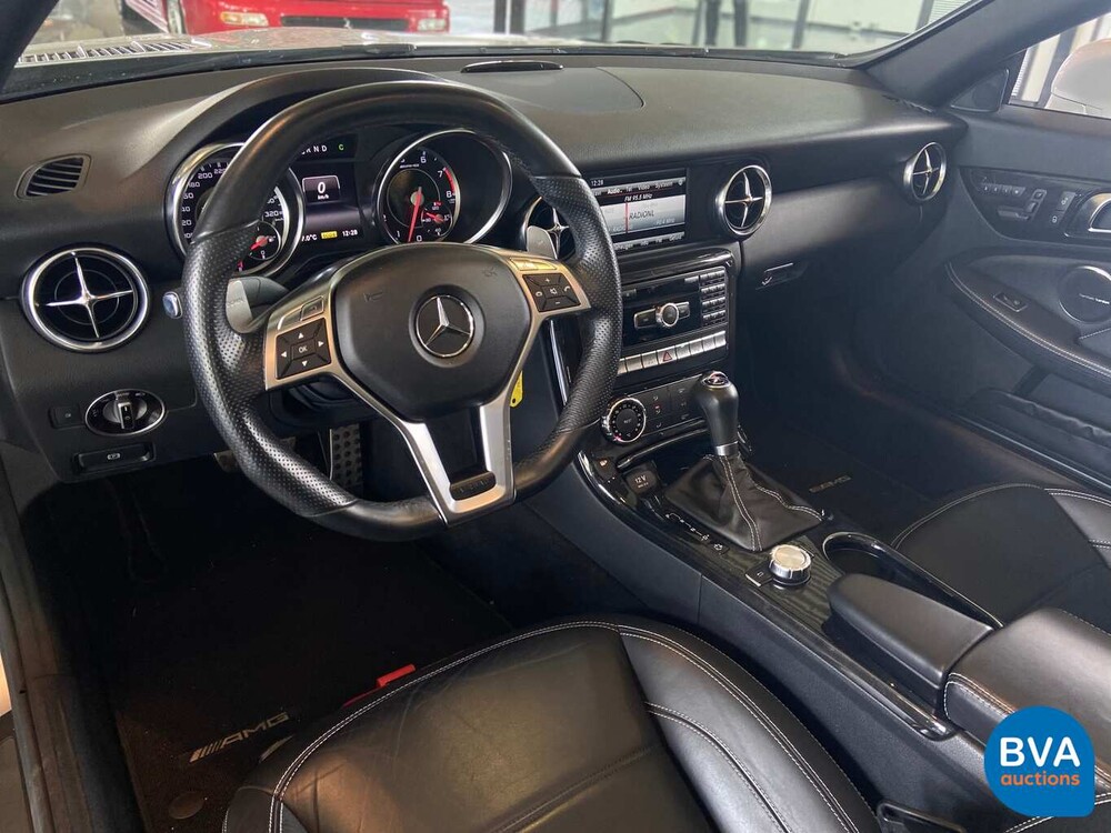 Mercedes-Benz SLK55 AMG 5.5 V8 421pk 2013, TP-585-N