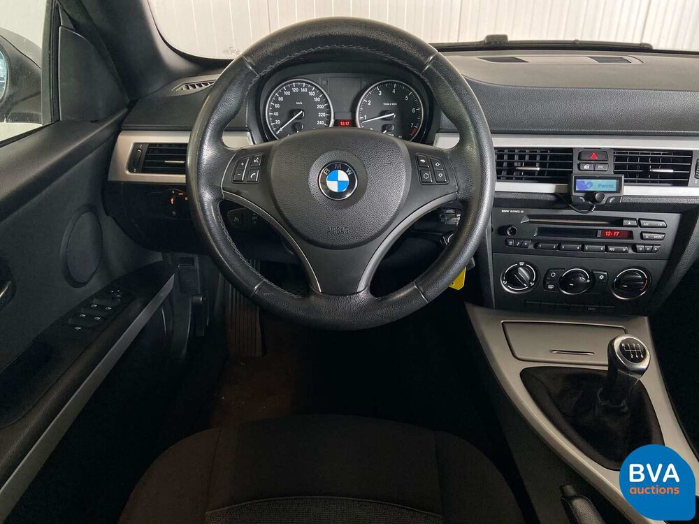 BMW 320i Cabriolet 170 PS 3er E93 2007, 07-XS-JV.