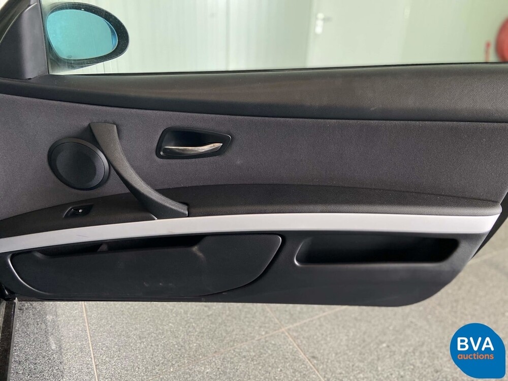 BMW 320i Cabriolet 170 PS 3er E93 2007, 07-XS-JV.