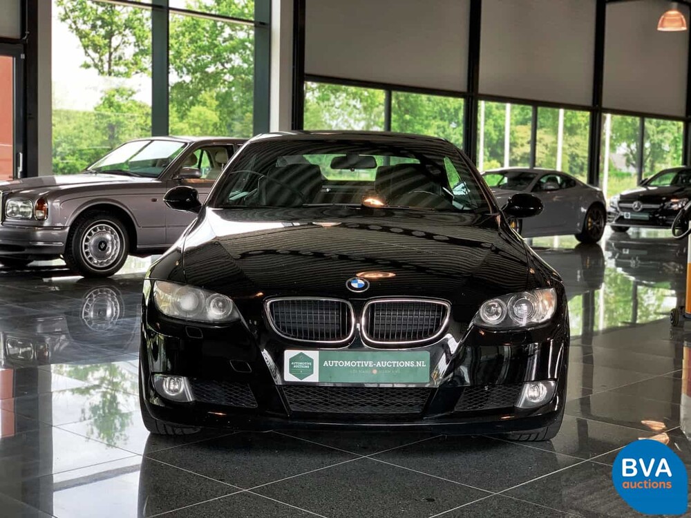 BMW 320i Cabriolet 170 PS 3er E93 2007, 07-XS-JV.