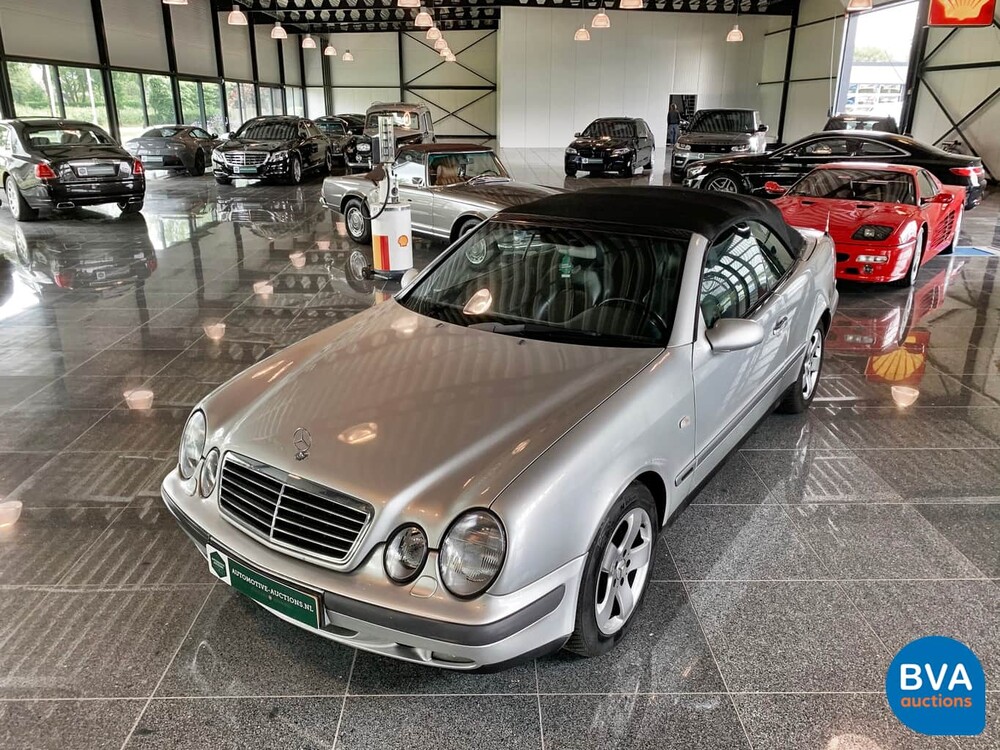 Mercedes-Benz CLK230 Kompressor Cabriolet 193 Stück 1999, 75-DD-DG.