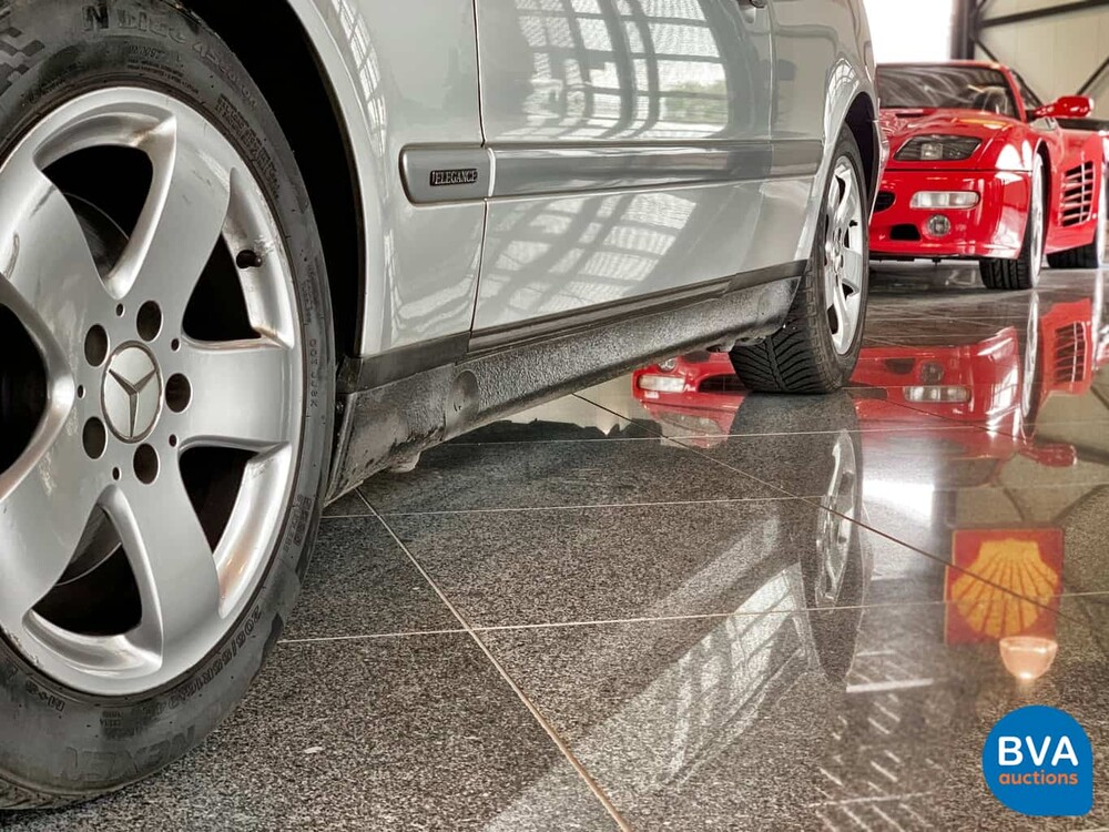 Mercedes-Benz CLK230 Kompressor Cabriolet 193 Stück 1999, 75-DD-DG.