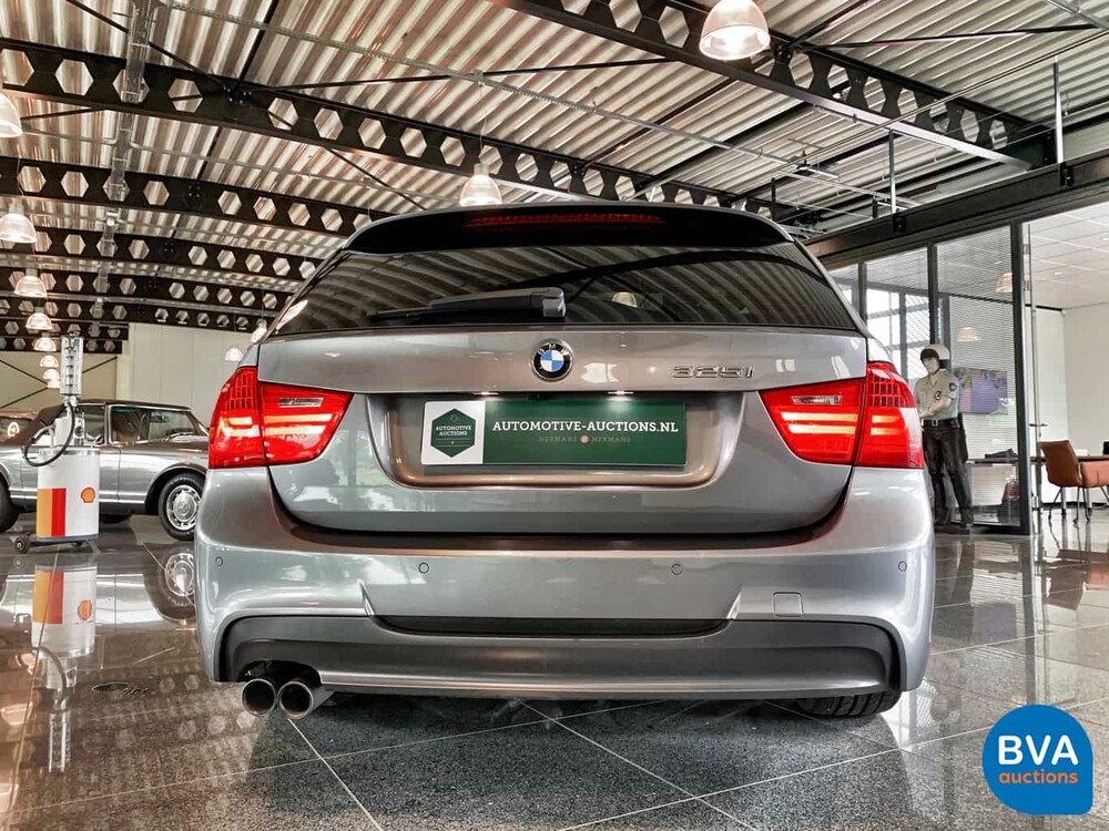 BMW 325i Touring M-Sport CARBON-EDITION Steptronic 6-Zylinder 218 PS 3er 2012, 43-XNX-4.