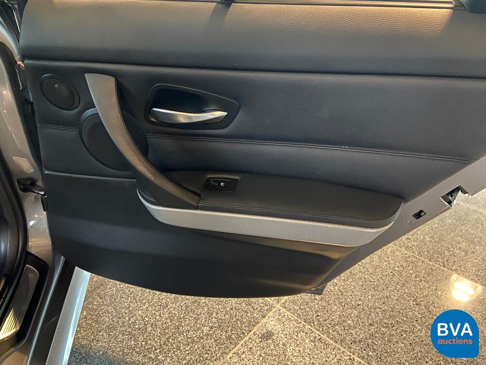 BMW 325i Touring M-Sport CARBON-EDITION Steptronic 6-Zylinder 218 PS 3er 2012, 43-XNX-4.