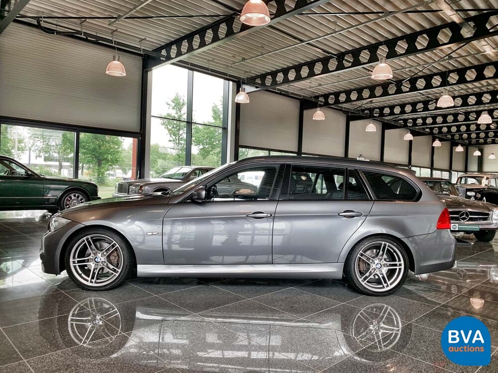 BMW 325i Touring M-Sport CARBON-EDITION Steptronic 6-Zylinder 218 PS 3er 2012, 43-XNX-4.