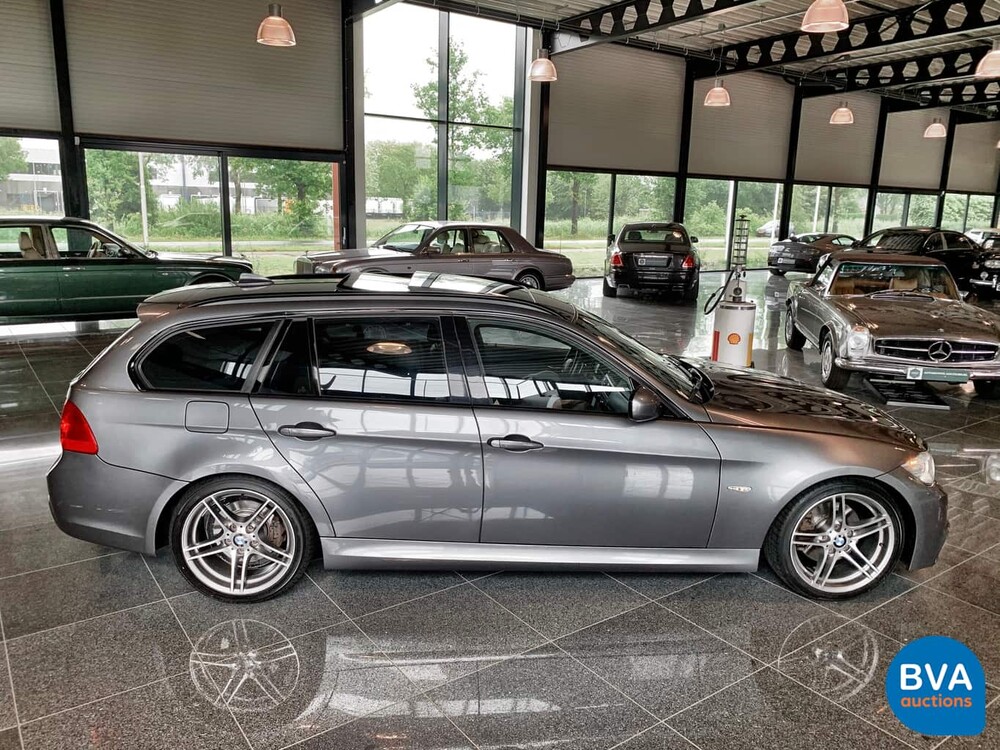 BMW 325i Touring M-Sport CARBON-EDITION Steptronic 6-Zylinder 218 PS 3er 2012, 43-XNX-4.