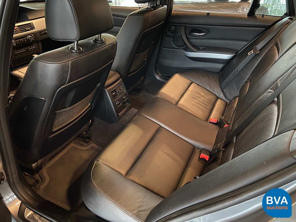 BMW 325i Touring M-Sport CARBON-EDITION Steptronic 6-Zylinder 218 PS 3er 2012, 43-XNX-4.