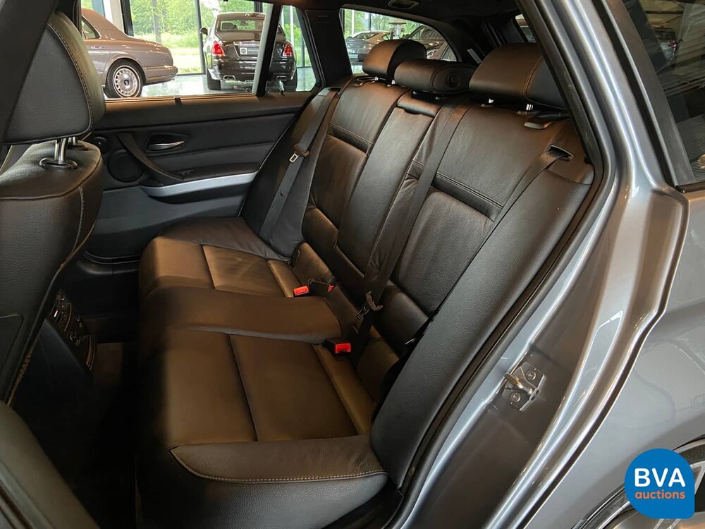 BMW 325i Touring M-Sport CARBON-EDITION Steptronic 6-Zylinder 218 PS 3er 2012, 43-XNX-4.