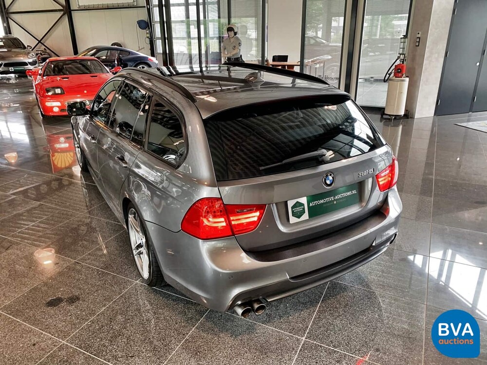 BMW 325i Touring M-Sport CARBON-EDITION Steptronic 6-Zylinder 218 PS 3er 2012, 43-XNX-4.