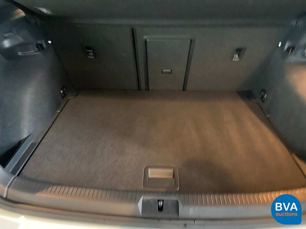 Volkswagen Golf R 4Motion 2.0 TSI 310 PS 2017, G-069-HV.