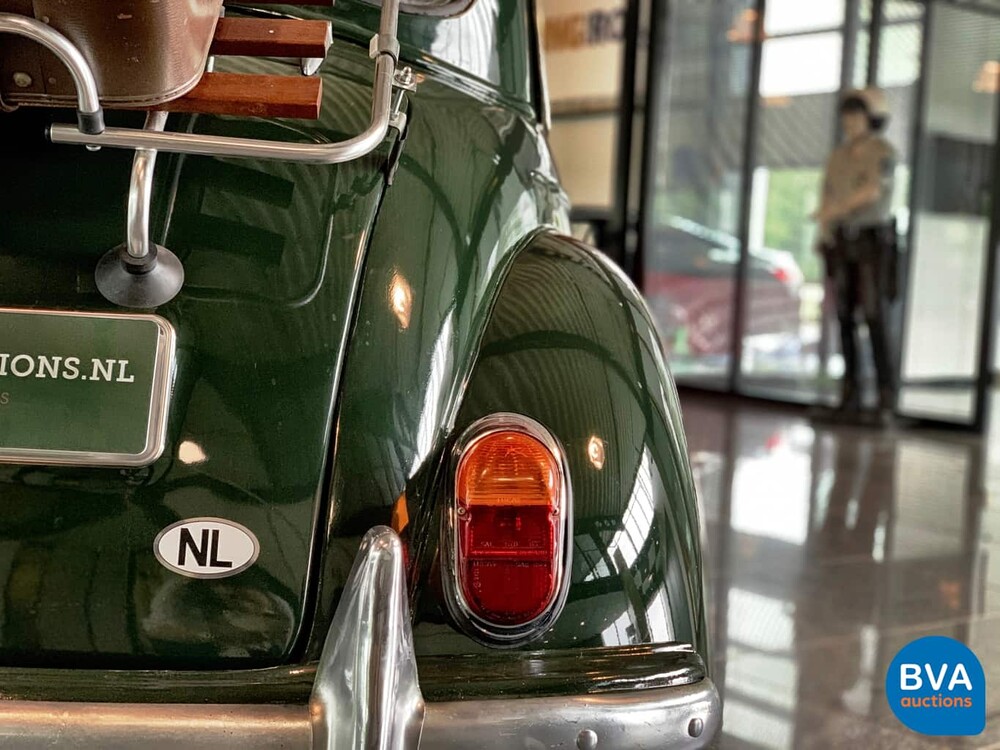 Morris Minor 1100 H5 1968, DL-39-35.