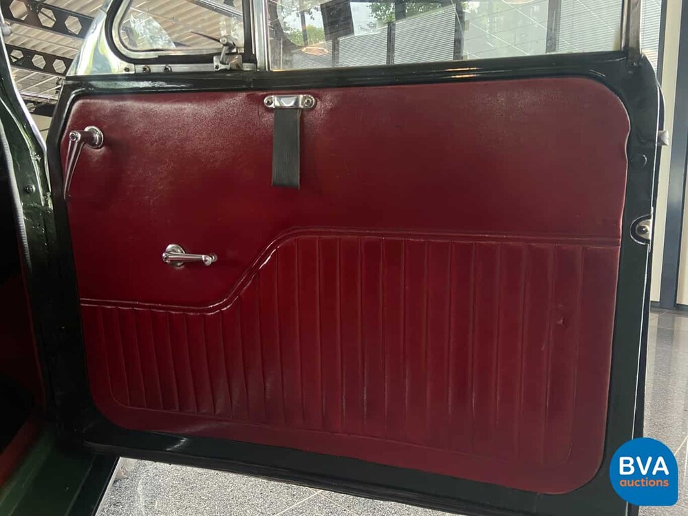 Morris Minor 1100 H5 1968, DL-39-35.