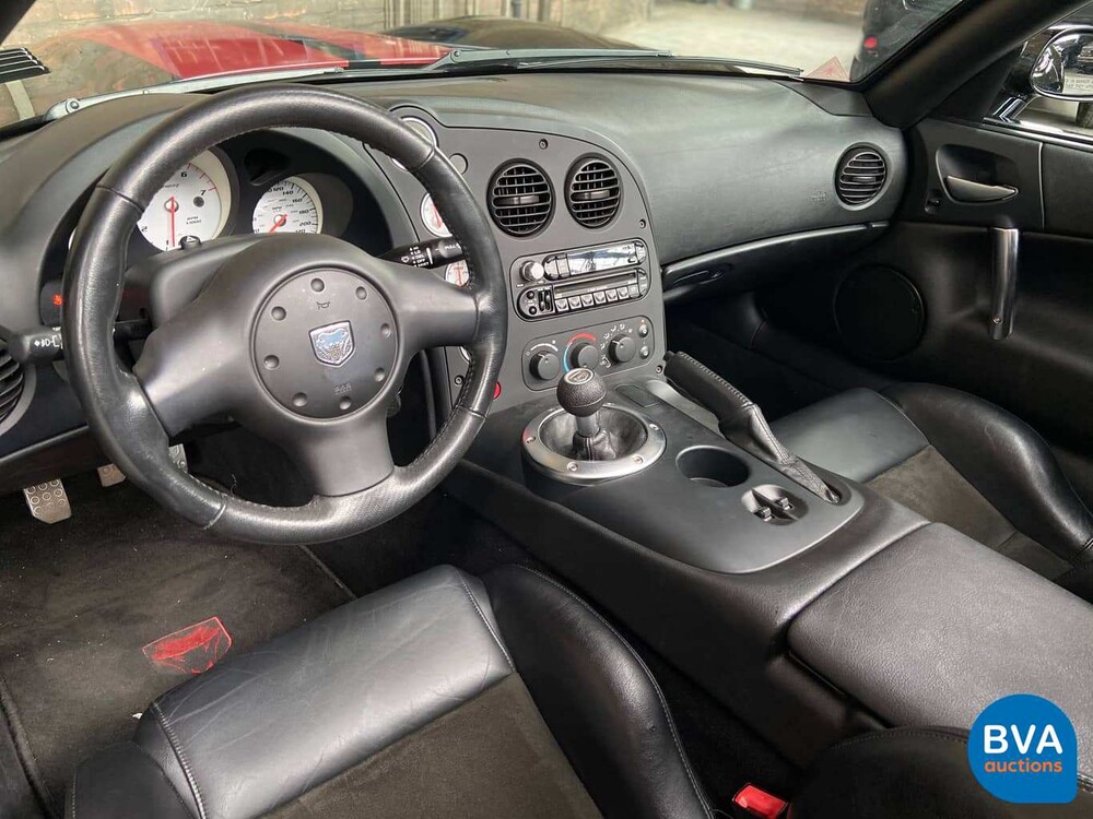 Dodge Viper SRT-10 8.3 V10 506pk 2004, 12-SGT-9