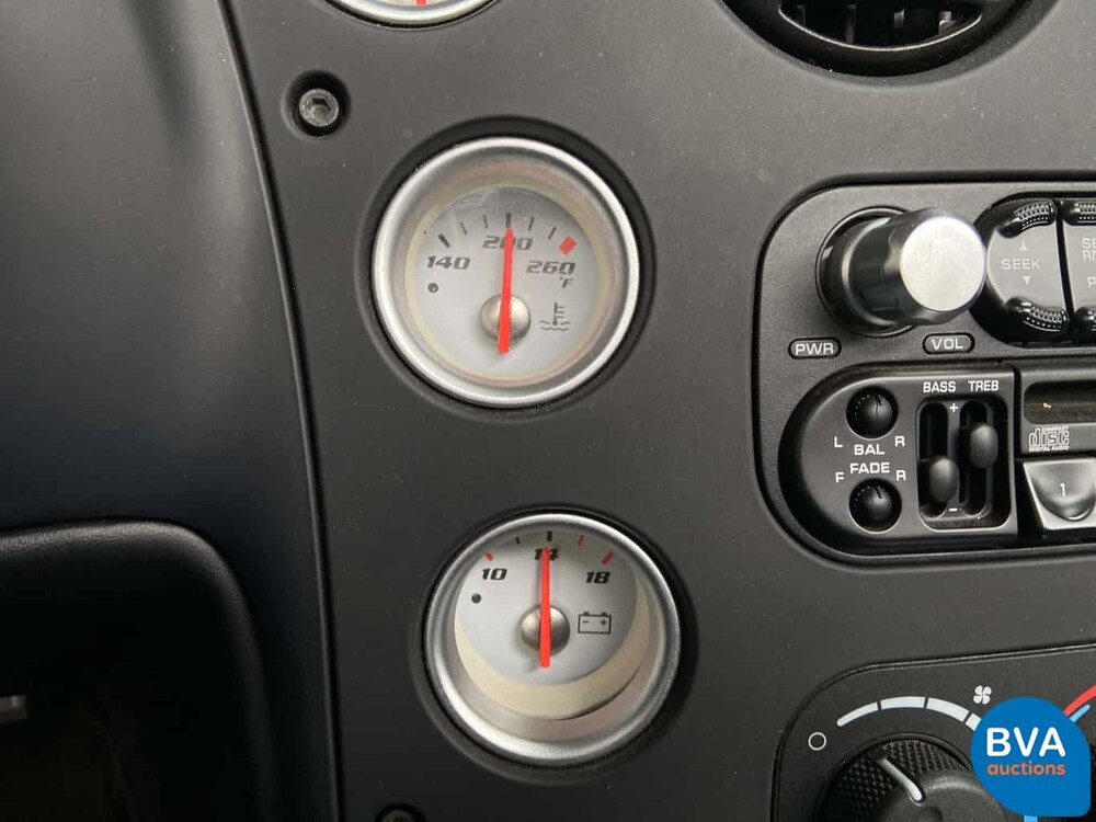 Dodge Viper SRT-10 8.3 V10 506pk 2004, 12-SGT-9