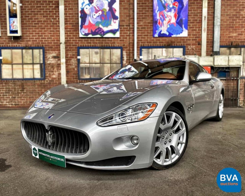Maserati GranTurismo 4.2 V8 405pk 2008, 49-ZH-FS