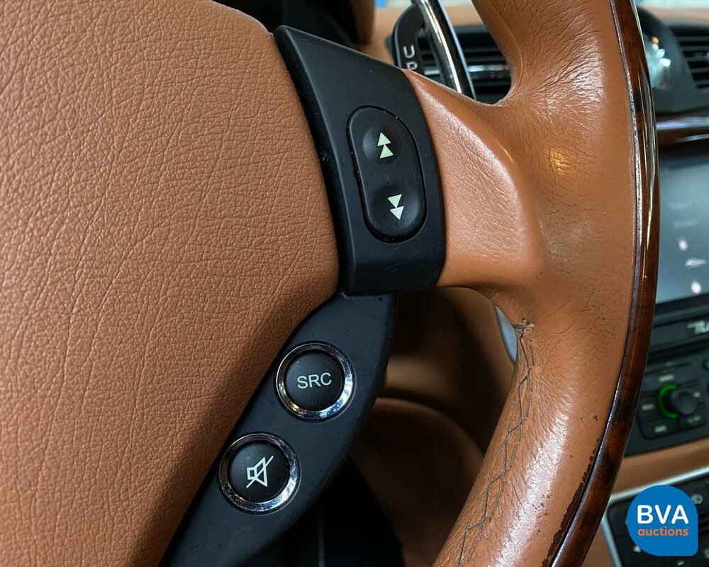 Maserati GranTurismo 4.2 V8 405pk 2008, 49-ZH-FS