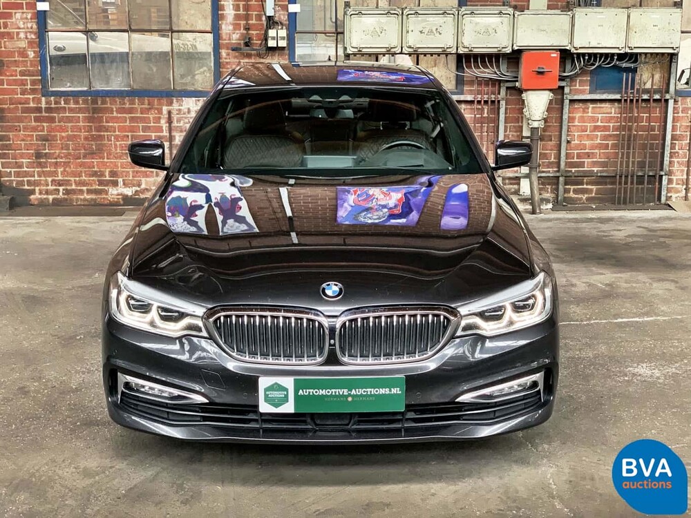 BMW 530d xDrive Luxury Line 265pk 2016 5-Serie, SG-223-J