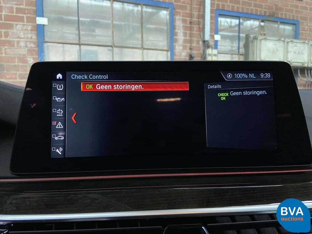 BMW 530d xDrive Luxury Line 265pk 2016 5-Serie, SG-223-J