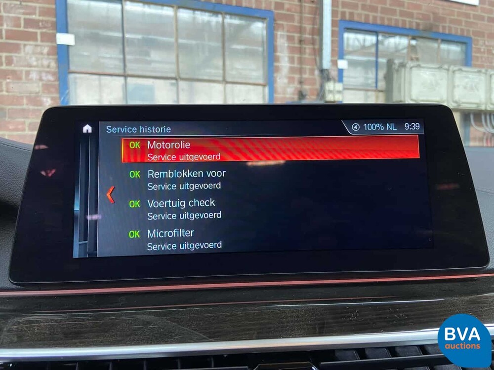 BMW 530d xDrive Luxury Line 265pk 2016 5-Serie, SG-223-J