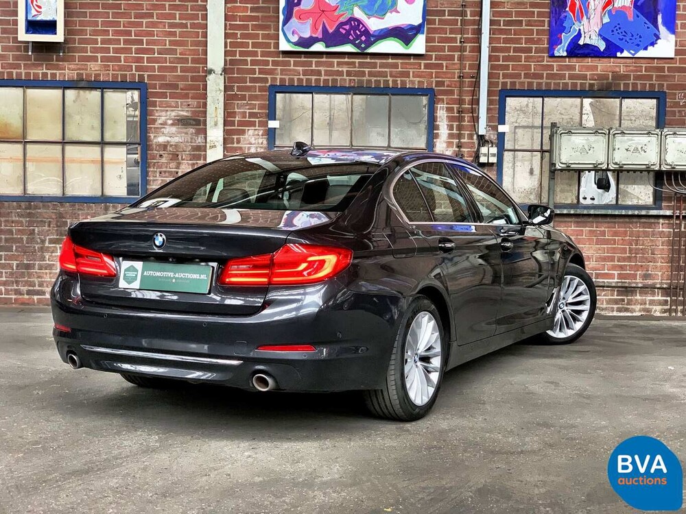 BMW 530d xDrive Luxury Line 265pk 2016 5-Serie, SG-223-J