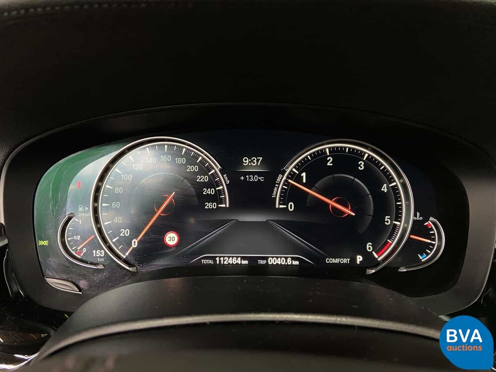 BMW 530d xDrive Luxury Line 265pk 2016 5-Serie, SG-223-J