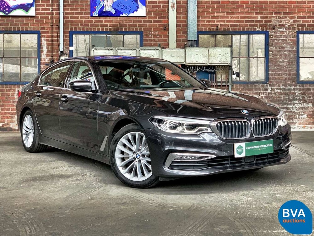 BMW 530d xDrive Luxury Line 265pk 2016 5-Serie, SG-223-J