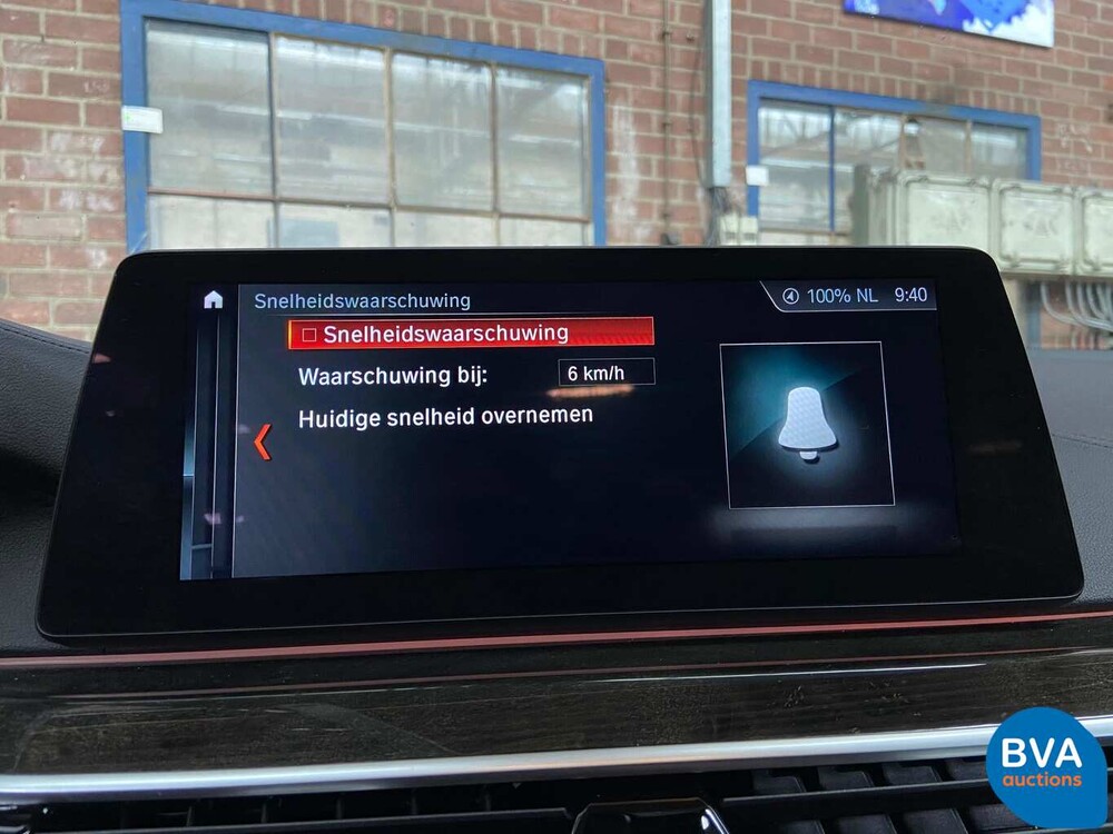 BMW 530d xDrive Luxury Line 265pk 2016 5-Serie, SG-223-J