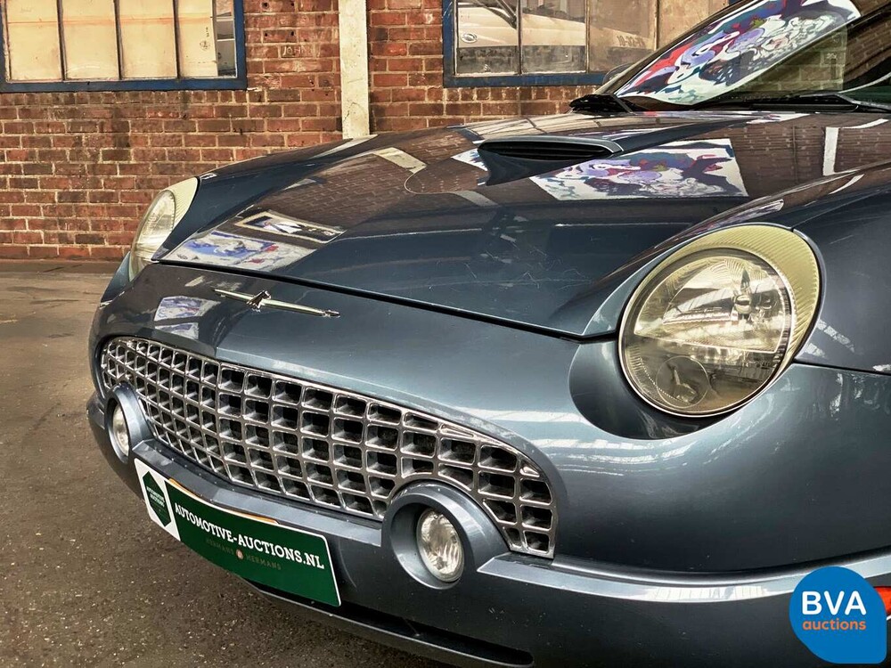 Ford Thunderbird 50th Anniversary 3.9 V8 256pk 2004, 9-XHN-66