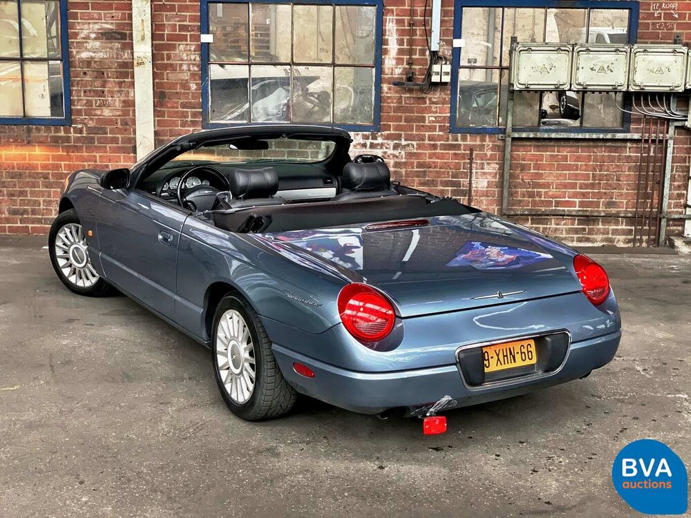 Ford Thunderbird 50th Anniversary 3.9 V8 256pk 2004, 9-XHN-66