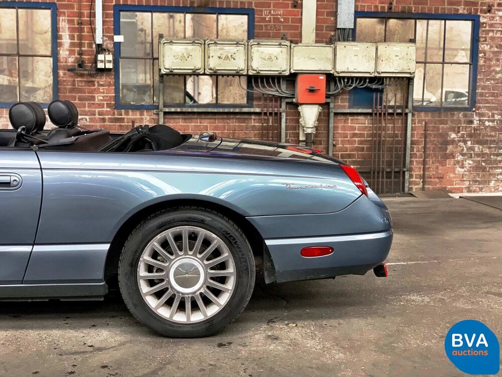 Ford Thunderbird 50th Anniversary 3.9 V8 256pk 2004, 9-XHN-66