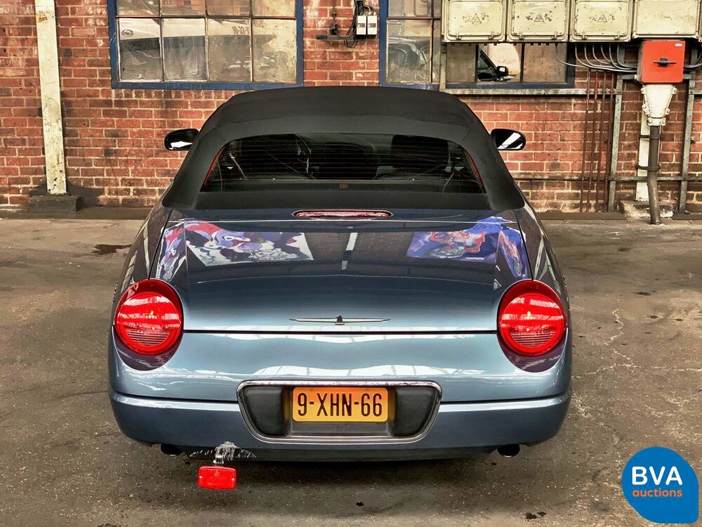 Ford Thunderbird 50th Anniversary 3.9 V8 256pk 2004, 9-XHN-66