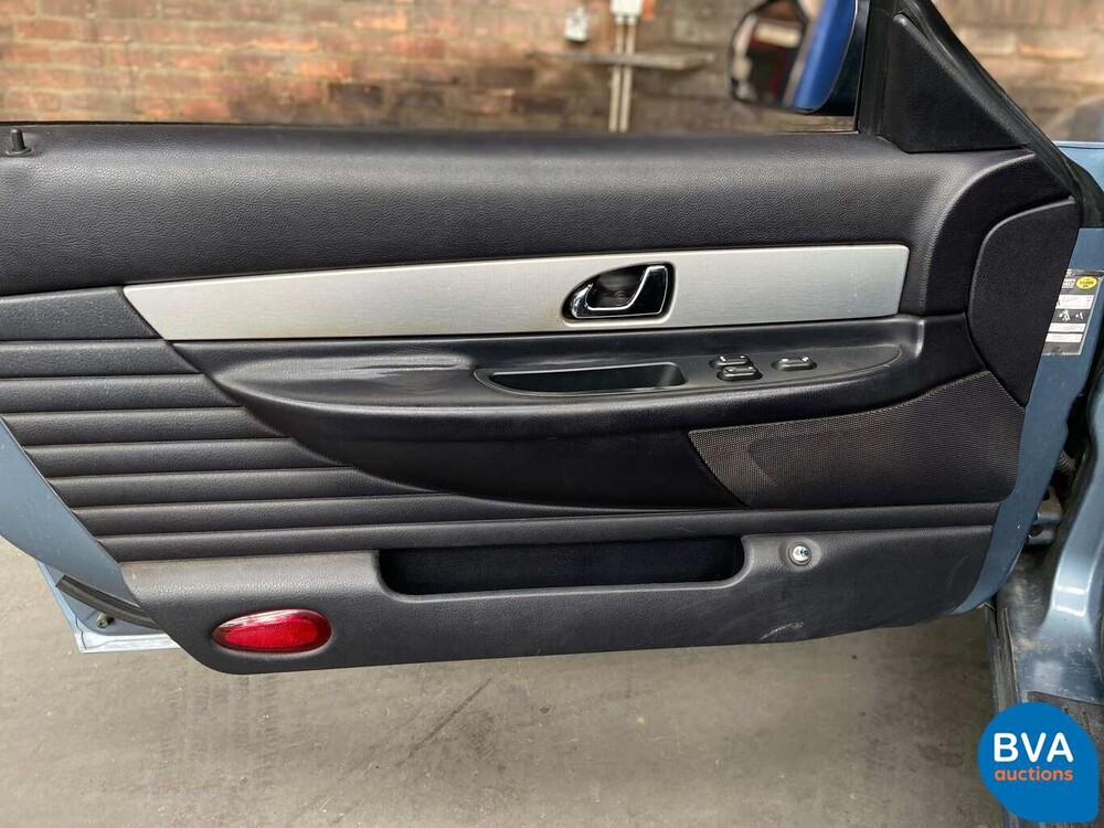 Ford Thunderbird 50th Anniversary 3.9 V8 256pk 2004, 9-XHN-66