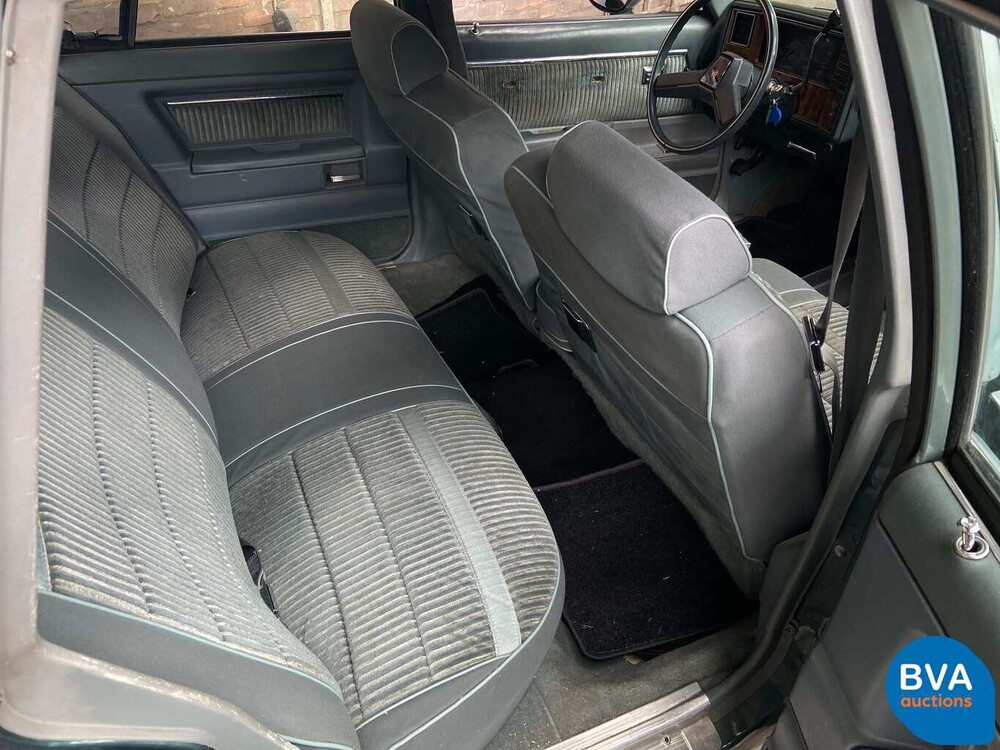 Chevrolet Malibu 4.3 V8 Classic 6-persoons 1981, 96-TS-SR