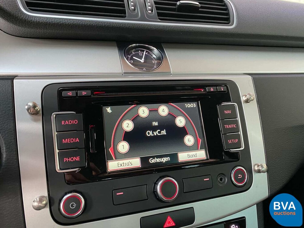 Volkswagen Passat 1.6 TDI BlueMotion Executive Edition 105pk 2014, 6-XHD-60