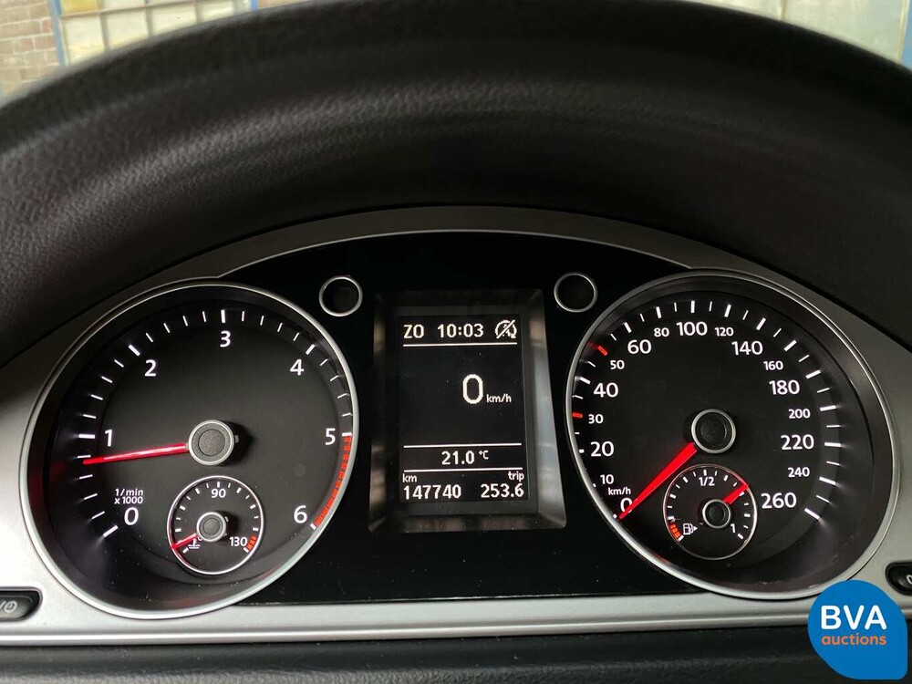 Volkswagen Passat 1.6 TDI BlueMotion Executive Edition 105pk 2014, 6-XHD-60