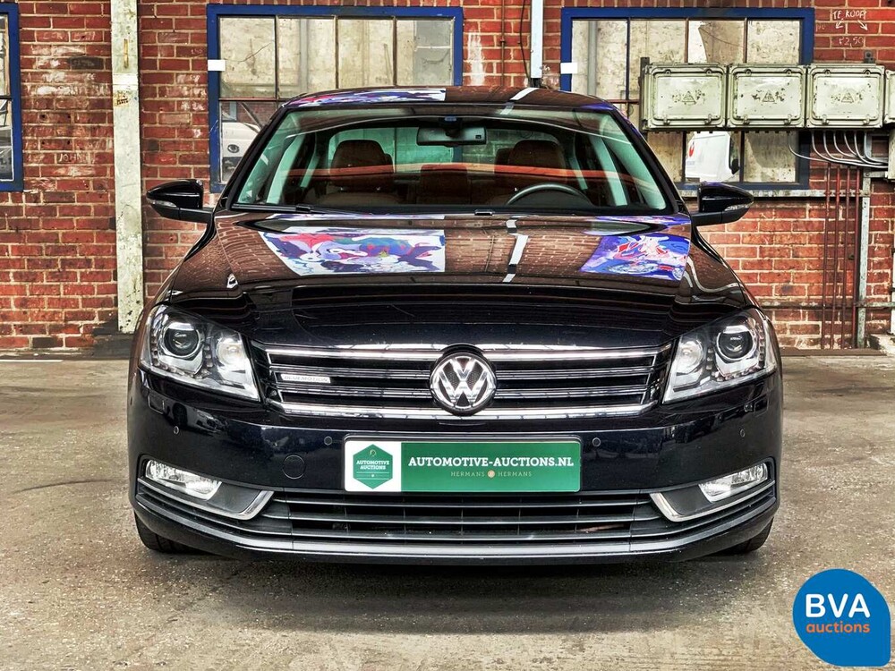 Volkswagen Passat 1.6 TDI BlueMotion Executive Edition 105pk 2014, 6-XHD-60