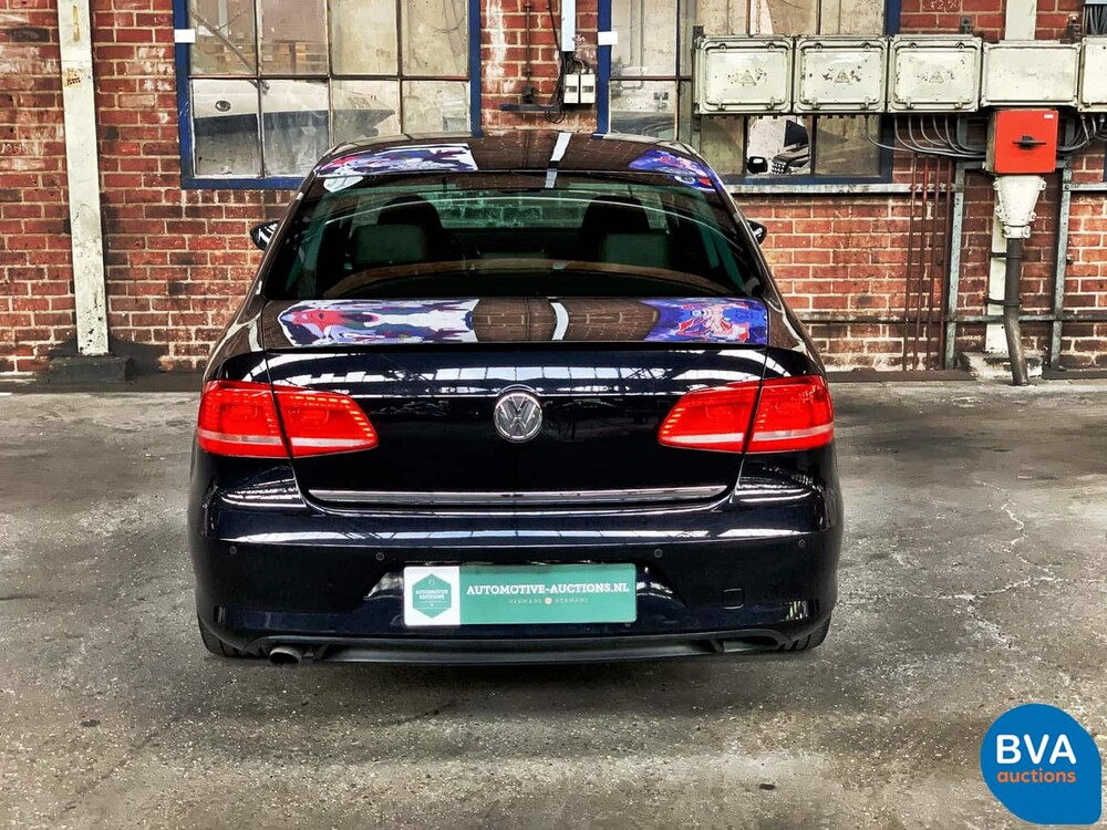 Volkswagen Passat 1.6 TDI BlueMotion Executive Edition 105pk 2014, 6-XHD-60