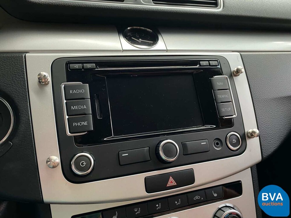 Volkswagen Passat 1.6 TDI BlueMotion Executive Edition 105pk 2014, 6-XHD-60