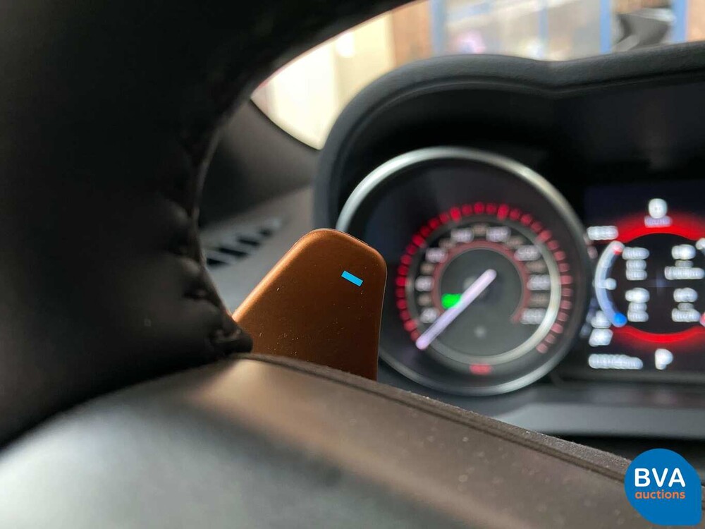 Jaguar F-Type 3.0 V6 Coupé 340pk 2017, PD-713-N