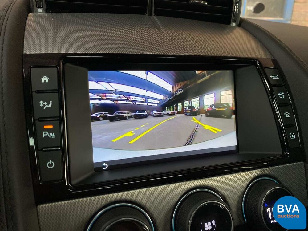 Jaguar F-Type 3.0 V6 Coupé 340pk 2017, PD-713-N