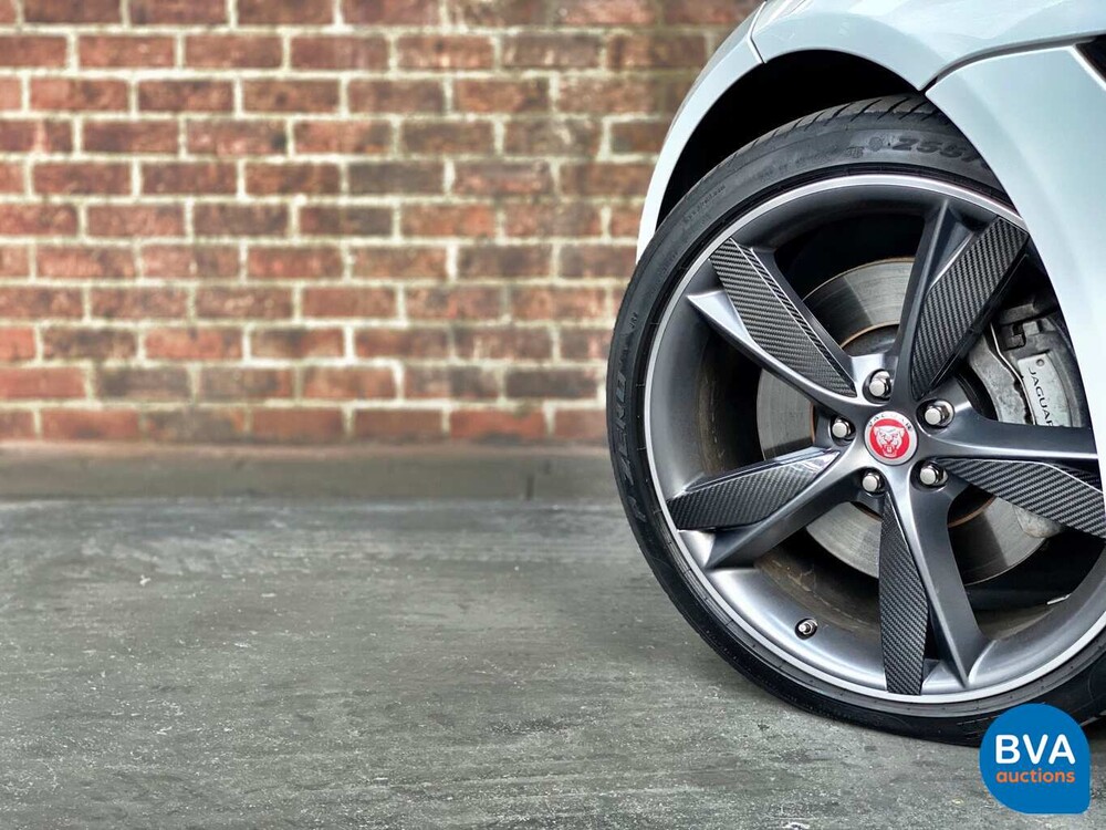 Jaguar F-Type 3.0 V6 Coupé 340pk 2017, PD-713-N