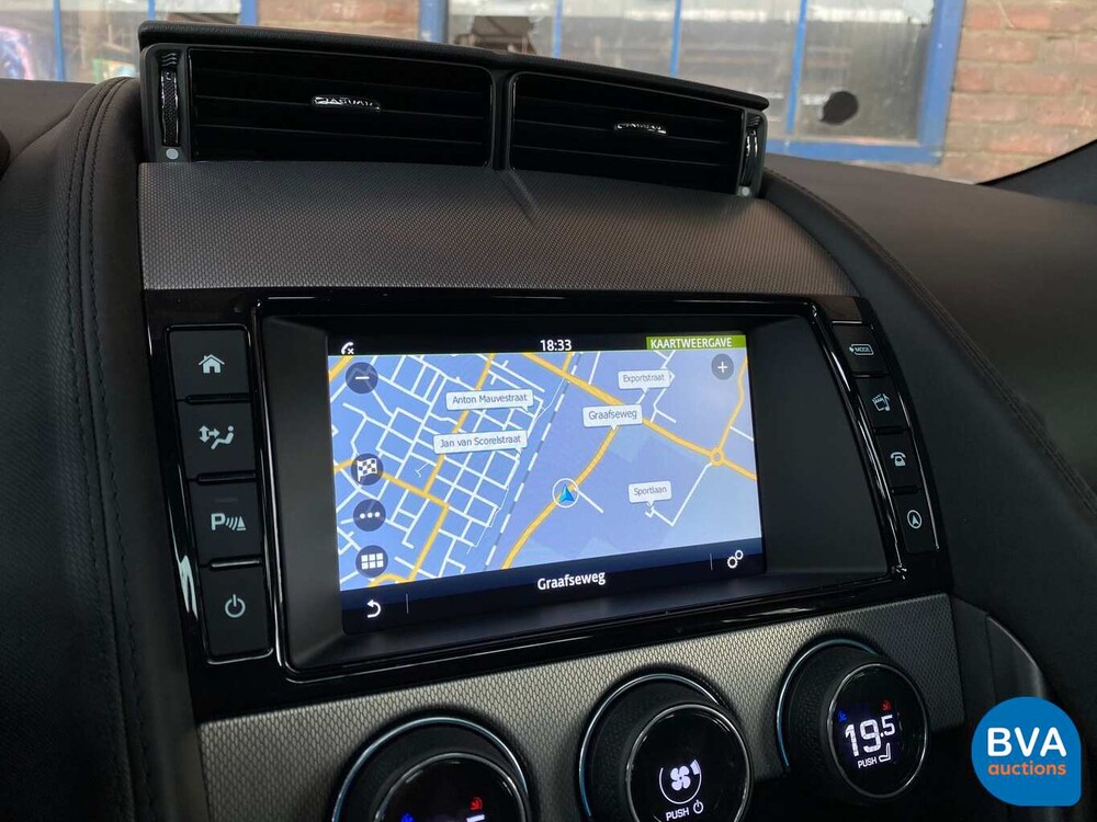 Jaguar F-Type 3.0 V6 Coupé 340pk 2017, PD-713-N