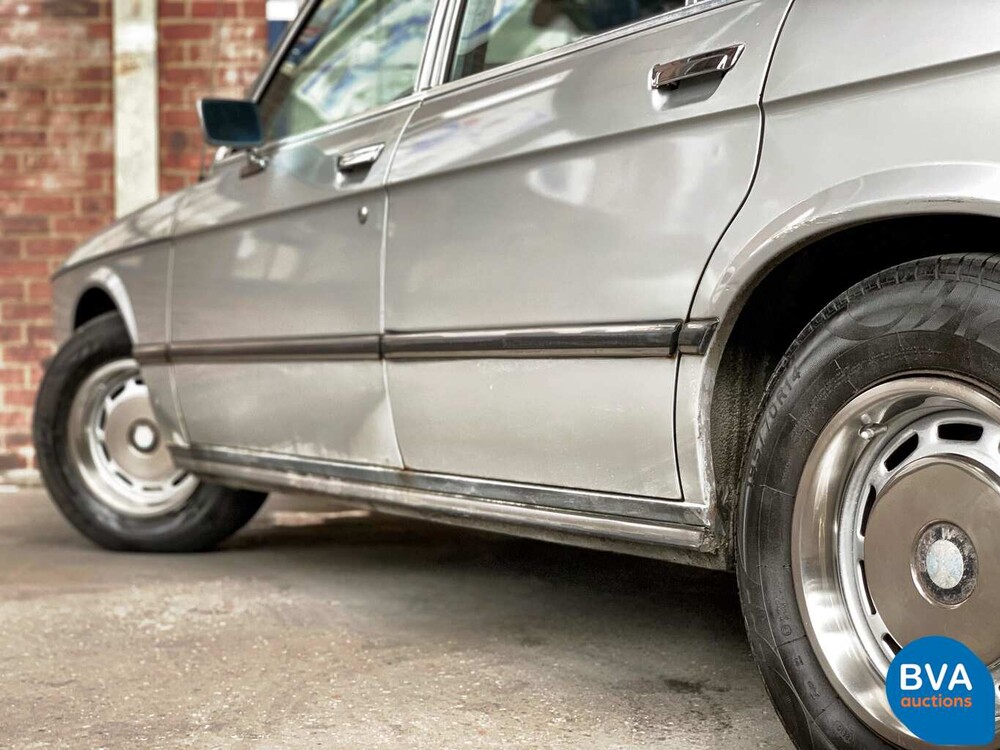 BMW 528 E12 2.8 5-Serie 1977, 88-NT-49