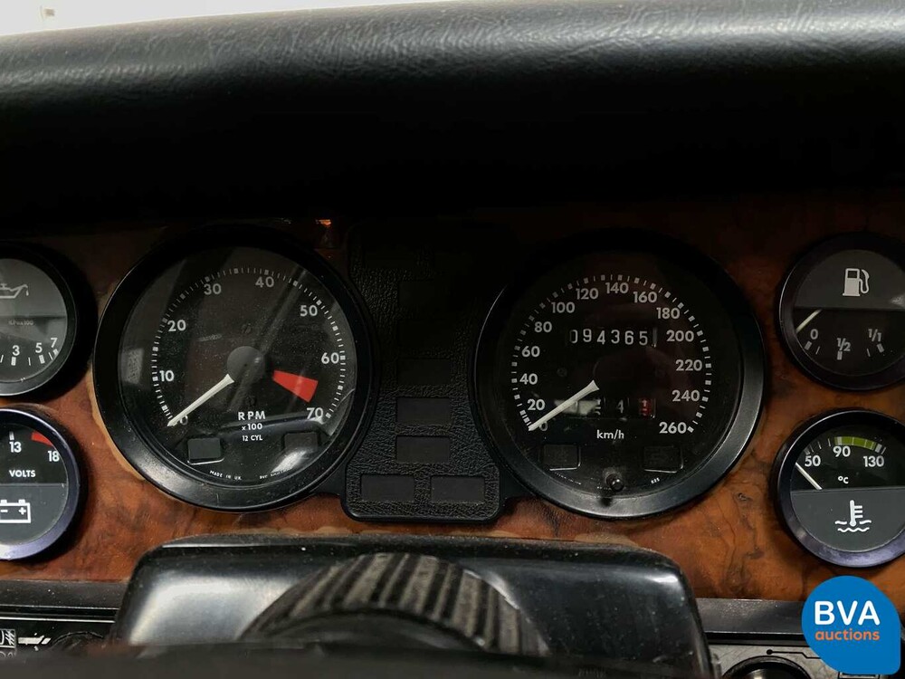 Jaguar XJ12 5.3 V12 HE 295pk 1983, 38-HK-PT