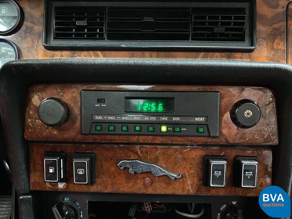 Jaguar XJ12 5.3 V12 HE 295pk 1983, 38-HK-PT