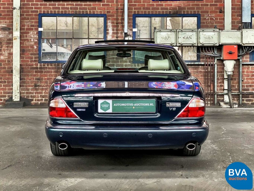 Jaguar XJ8 3.2 V8 237 PS X308 2000.
