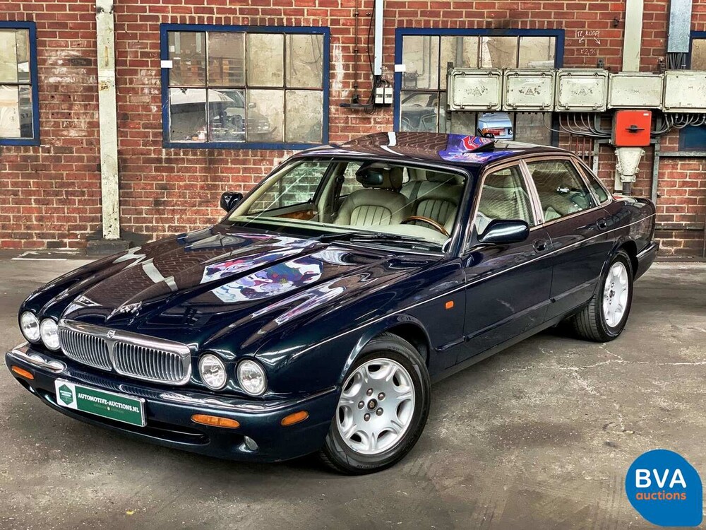 Jaguar XJ8 3.2 V8 237pk X308 2000