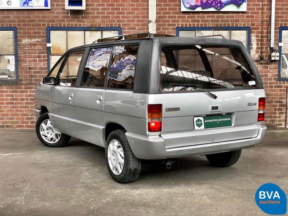 Renault Espace 2.0 J11 Phase I J11 107pk 1986, 82-RGL-3